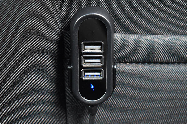 Incarcator auto 4XUSB 5.8A (2.4A FATA SI 3.4A SPATE) cu extensie 1.4M Mega Drive