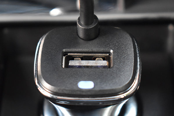 Incarcator auto 4XUSB 5.8A (2.4A FATA SI 3.4A SPATE) cu extensie 1.4M Mega Drive