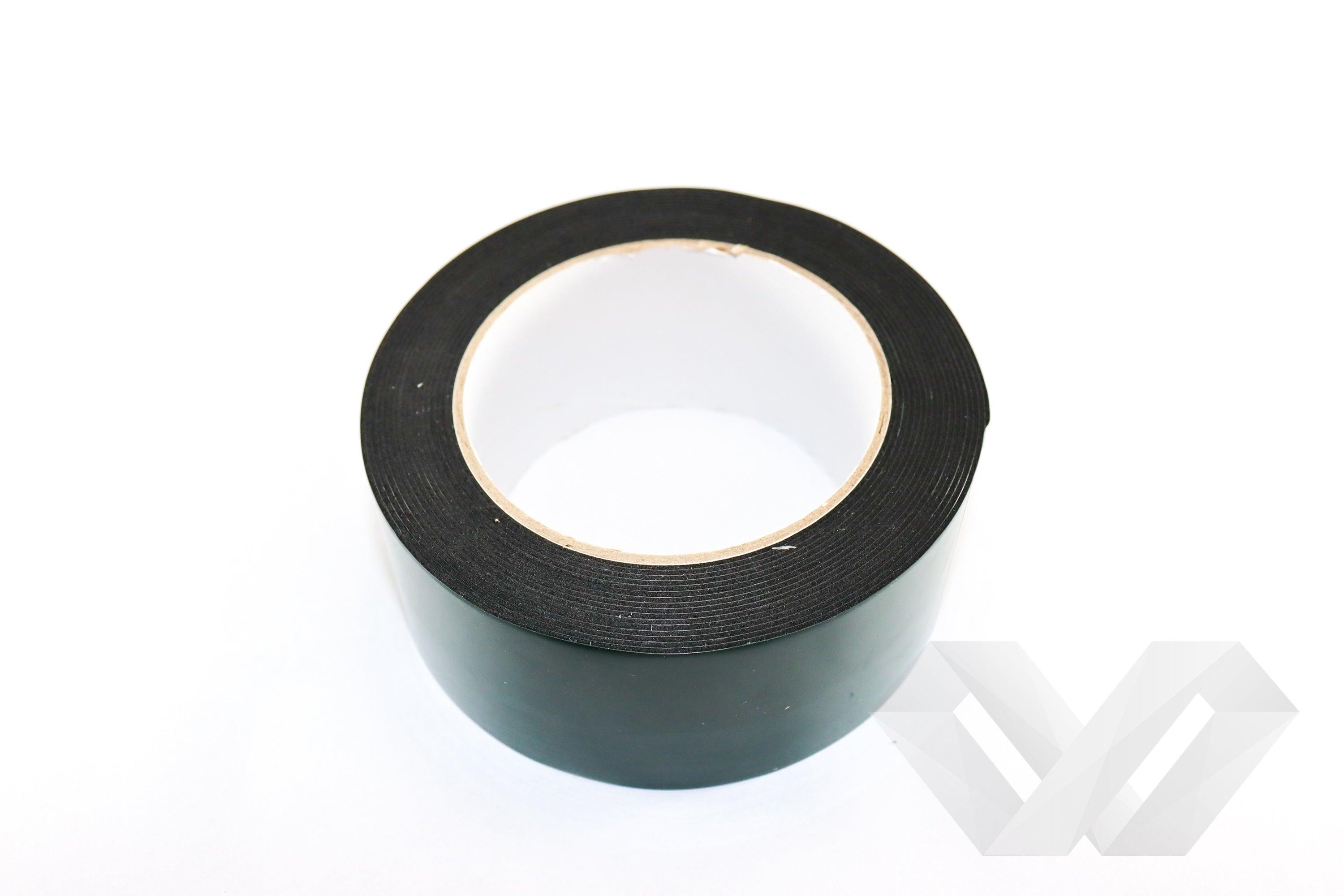 Banda dublu adeziva neagra, 10 mm